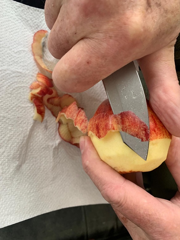 CIVIVI Yonder aardappels schillen
